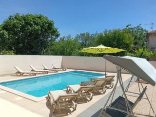 Apartments Hanna with Pool - 6