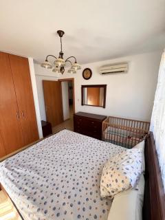 2 bedroom with private garden, walk to Nissi Beach - 1