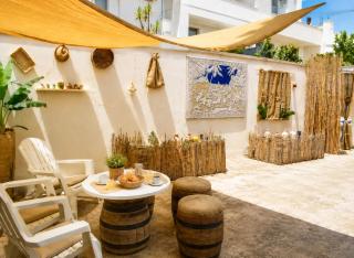 Villino Due Palme Private Patio House with Whirlpool Bathtub & LED Ambience in Salento 6 7 Guests - 8
