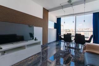 2-Br Duplex Penthouse Spinola Sea View Balcony - 3