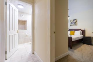 Homely 3 Bedroom in the Heart of Central Edinburgh - 1