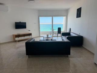 Apartment by the sea 63 c - 1