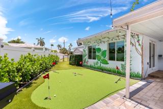 Pool, Hot Tub, Soccer Field, Tiki Hut, Sauna - 3