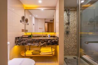 Asia Hotel Yantai - 3