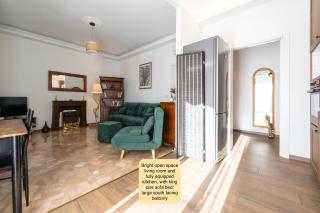 Charming king appartment with balcony and jacuzzi - 8