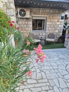 Lapad Sunshine Apartment - 2
