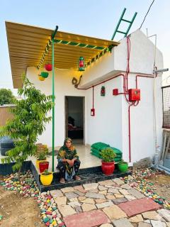 Shiv Niwas Stay Luxury Farmhouse Mahindra sez Jaipur - 2
