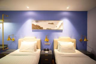 Le Embassy Hotel Georgetown - 4