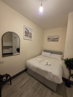 Shamrock Premiume Apartment - 3