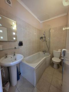 Mishnish Hotel - 4