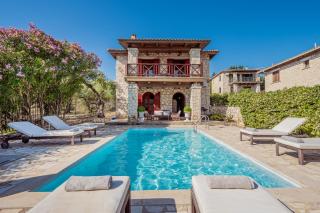 Nephele 3 bedroom villa with private pool - 0