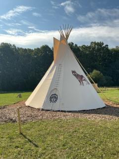 Teepee u Vlčího potoka - 0