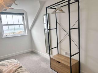 Beautiful 2 bed room apartment with sea view - 1