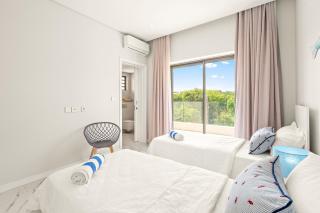 Infini'Sea - Penthouse Pieds dans l'eau - Piscine - 3
