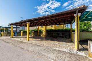 Zely Apartments with Outdoor Pool - 3