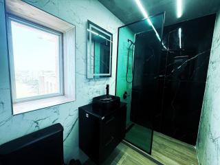 SUB-PH Luxurious Oceanview 4-Bedroom in Condado! - 9