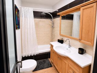 Olympus B&B - 1