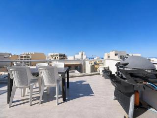 Prestigious & Modern SeaView Penthouse with Private Jacuzzi - 5