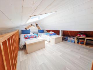 Le Chalet 48 au bord du lac avec piscine & parking gratuit - mer et centre ville à moins de 5 minutes en voiture - 4