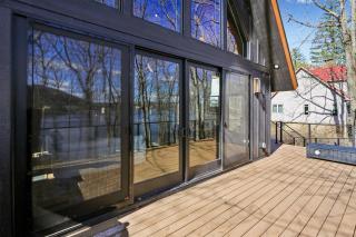 New Modern Lakefront Close to Wisp - 2