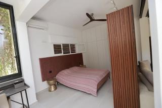 Margalit Studio Apartment with Balcony - 7