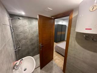 Marina 5 Villa & 5 Master Suites & Pool - 1