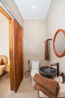 Private Pool 2-BR Villa in Seminyak - 8