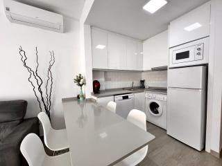 Surfing - Apartamento a pie de Playa - 1