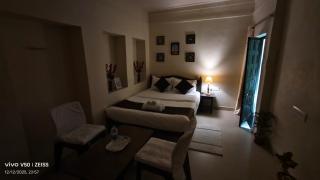 Parinuj homestay - 9