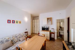 Appartamenti Poli Beach - Via Arenile 8 - 3