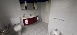 Luxuswohnung, 90 qm, Balkon, beste Lage in Kollmar - 2