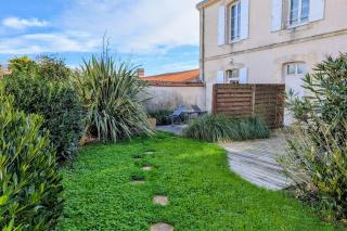 F3 house with garden in Grosbreuil - 4
