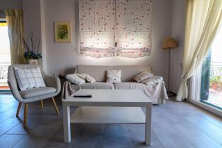 Spacious 2 Bd Balcony Apt in Preveza - 5