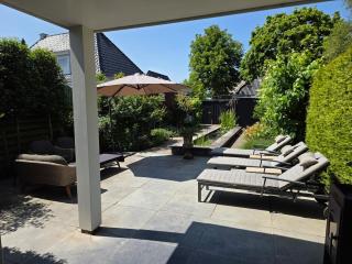 Luxury Bed & Wellness Lodge with Sauna and Jacuzzi - 9