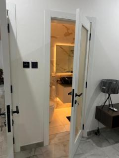 Apenkwa Estate 2BR near Bunso Eco Park - 5