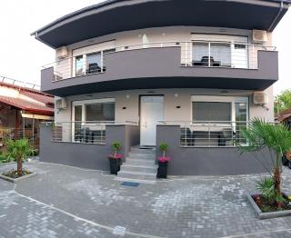 Celestia Irene Suites 2 - 3