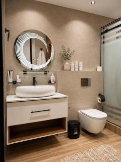 Tashkent Skyline 1BR & Balcony - 3