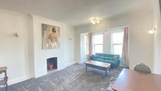 Luxury 2 bed Bournemouth Walk to Beach Poole King bed - 9