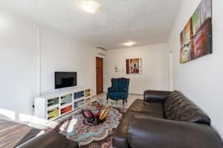 Safi Self-catering Suite 2 - 6