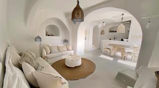 Guesthouse in FIRA, SANTORINI - 9