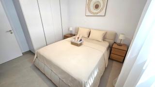 Stunning 2BR - Close to Beach & Restaurants - 1