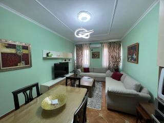 Big Cozy Apartment in the Heart of the City - 8