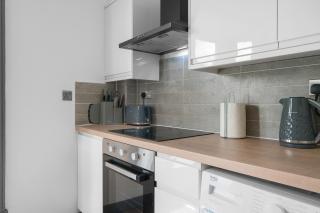 Brand New 2 Bedroom Apartment - 10 min from Liverpool Centre & Anfield Stadium - 1