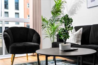 Stylish City Centre Apartment - Sleeps 4 - Netflix - Parking 101H - 3