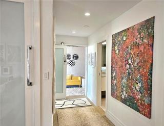 Two Bedroom Coastal Retreat with Ocean Views - 1