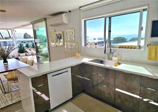 Two Bedroom Coastal Retreat with Ocean Views - 5