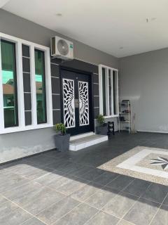 Teratak AyeZa Homestay - 6