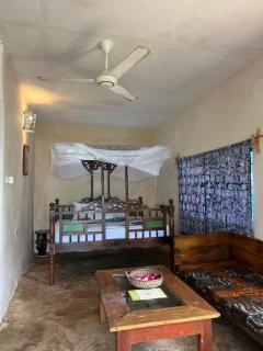 Sazani Beach Lodge and Tidal Lounge - 4