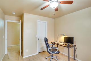 Nurse-Friendly Henderson Home Near Hospitals - 8