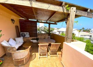 Duplex St-Alexis Rooftop St-Gilles centre & plage - 1